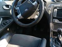 Gebraucht Ford Mondeo 140 PS (102 kW) 2008 Silber Kombi