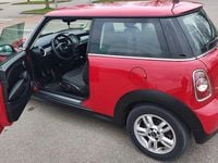 Gebraucht Mini ONE 75 PS (55 kW) 2013 Rot Kleinwagen
