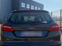Gebraucht Ford Focus Titanium 150 PS (110 kW) 2016 Grau Kombi