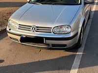Second-hand VW Golf IV Pacific 75 CP (55 kW) 2003 Argintiu