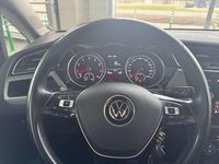 Gebraucht VW Touran Comfortline 150 PS (110 kW) 2021 Grau Van / Kleinbus