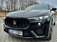 gebraucht Maserati GranSport Levante Benzin 3.0 V6 316kW S4x4 ...