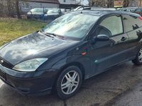 Gebraucht Ford Focus Ambiente 101 PS (74 kW) 2003 Schwarz Limousine