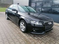 gebraucht Audi A4 Lim. Attraction 2.0d Navi Alu