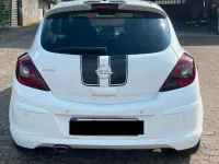 Gebraucht Opel Corsa 101 PS (74 kW) 2011 Weiß Kleinwagen