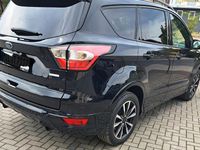 Gebraucht Ford Kuga ST-Line 150 PS (110 kW) 2017 Schwarz SUV