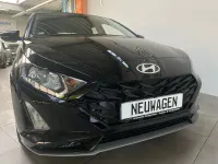 Neu Hyundai i20 Trend 101 PS (74 kW) 2026 Schwarz Kleinwagen