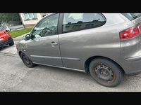 Gebraucht Seat Ibiza 90 PS (66 kW) 2002 Silber Kleinwagen