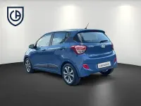 Gebraucht Hyundai i10 YES! Silver 87 PS (63 kW) 2015 Blau Kleinwagen