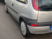 Używany Opel Corsa 58 KM (42 kW) 2002 Srebrny Hatchback