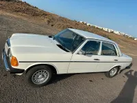 Gebraucht Mercedes 300 80 PS (58 kW) 1980 Weiß Limousine