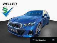 Gebraucht BMW 550e M Sport 489 PS (359 kW) 2025 Phytonicblau (blau) Kombi