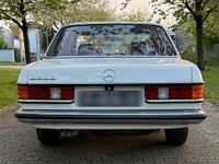 Gebraucht Mercedes E280 1983 Grün Limousine