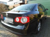 gebraucht VW Jetta 2.0 TDI Sportline