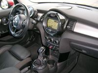 gebraucht Mini Cooper 1,5 5-trg. LED NAVI SHZ 8Fach