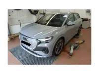 Gebraucht Audi e-tron Advanced 250 kW (340 PS) 2024 Kieselgrau SUV
