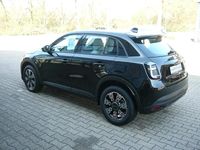 Neu Fiat 600 Icon 145 PS (106 kW) 2026 Schwarz SUV