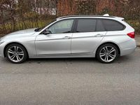 Gebraucht BMW 318 150 PS (110 kW) 2017 Silber Kombi