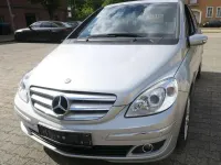 Gebraucht Mercedes B200 136 PS (100 kW) 2005 Polarsilber  metalliclack Van / Kleinbus