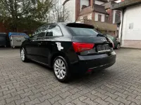Second-hand Audi A1 Attraction 105 CP (77 kW) 2010 Negru Hatchback