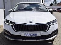 Gebraucht Skoda Octavia Scout 4x4 150 PS (110 kW) 2022 Weiss Kombi