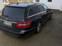 Gebraucht Mercedes E300 Avantgarde 231 PS (169 kW) 2010 Schwarz Kombi