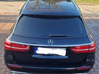 Gebraucht Mercedes E220 Exclusive 194 PS (142 kW) 2020 Kombi