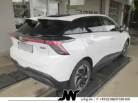 Gebraucht MG MG4 EV Luxury 150 kW (204 PS) 2023 Weiß Kleinwagen