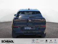 Neu VW T-Roc R-line 150 PS (110 kW) 2026 Grenadillschwarz metallic SUV
