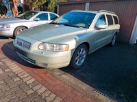 Gebraucht Volvo V70 185 PS (136 kW) 2006 Gold Kombi