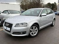 Gebraucht Audi A3 Attraction 90 PS (66 kW) 2012 Silber Kleinwagen