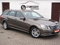 Gebraucht Mercedes E200 184 PS (135 kW) 2012 Grau Kombi