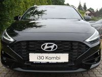 Gebraucht Hyundai i30 Advantage 140 PS (102 kW) 2024 Abyss black Kombi