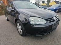 Gebraucht VW Golf V 75 PS (55 kW) 2004 Schwarz Kleinwagen