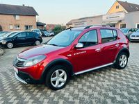Gebraucht Dacia Sandero Stepway 84 PS (61 kW) 2012 Rot SUV
