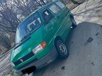 Gebraucht VW T4 110 PS (80 kW) 1995 Grün Van