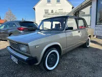 Gebraucht Lada 2105 58 PS (42 kW) 1983 Gold Limousine