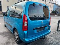 Gebraucht Citroën Berlingo Exclusive 92 PS (67 kW) 2013 Blau Van / Kleinbus