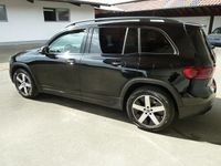 Gebraucht Mercedes GLB220 Night 190 PS (139 kW) 2024 Schwarz SUV