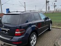 Gebraucht Mercedes ML350 272 PS (200 kW) 2009 Blau SUV