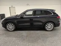 Gebraucht Porsche Cayenne 262 PS (192 kW) 2016 Tiefschwarzmet. SUV