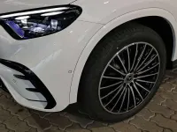 Gebraucht Mercedes GLC300 AMG 269 PS (197 kW) 2026 Unilack polarweiß SUV