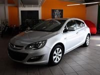 Gebraucht Opel Astra Exklusiv 120 PS (88 kW) 2015 Silber Limousine
