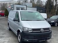 Gebraucht VW Transporter 150 PS (110 kW) 2017 Silber Van