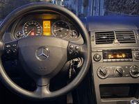 Gebraucht Mercedes A150 Classic 95 PS (69 kW) 2005 Silber Van / Kleinbus