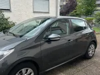 Gebraucht Peugeot 208 82 PS (60 kW) 2016 Grau Kleinwagen
