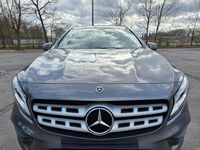 Gebraucht Mercedes GLA200 AMG line 156 PS (114 kW) 2019 Grau SUV