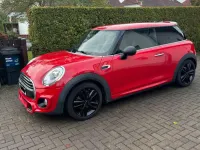 Gebraucht Mini John Cooper Works 102 PS (75 kW) 2018 Rot Kleinwagen