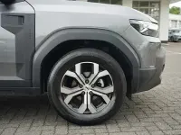 Używany Dacia Duster 131 KM (96 kW) 2025 Brązowy SUV