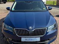 Gebraucht Skoda Superb Style 150 PS (110 kW) 2016 Blau Kombi